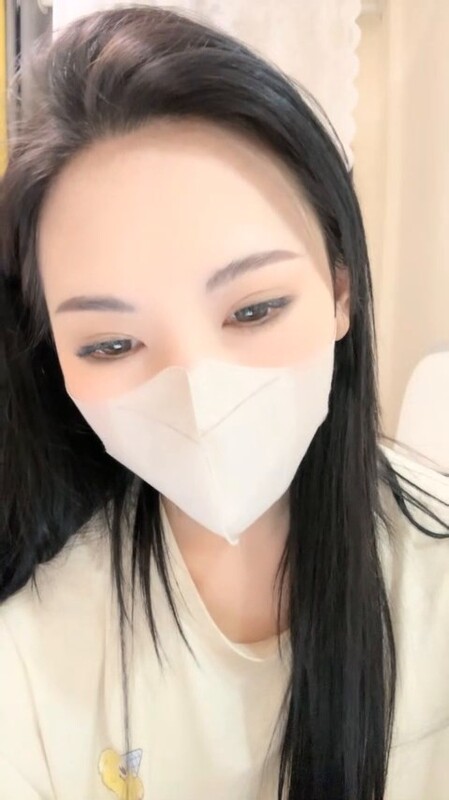极品护士粉穴跳蛋自慰，大黑牛巨根狂操爆射