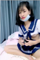 制服学生妹直播自慰高潮打赏狂响，淫荡赚足学费